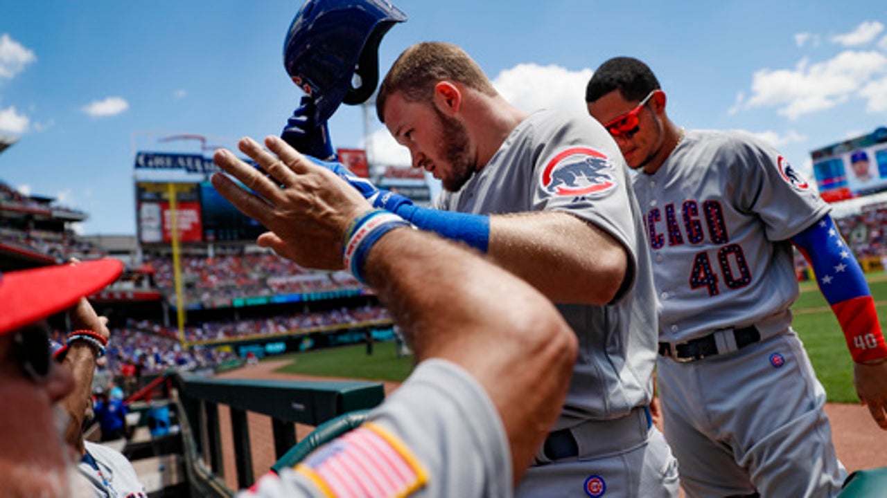 Arrieta sharp again, Happ homers twice as Cubs beat Reds 6-2 (Jul 02, 2017)